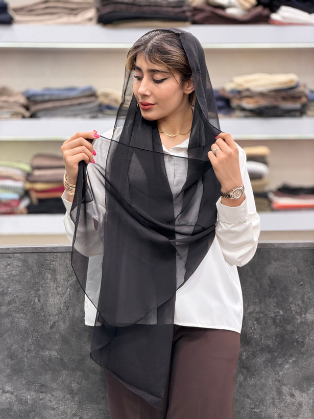 شال حریر بیسیک